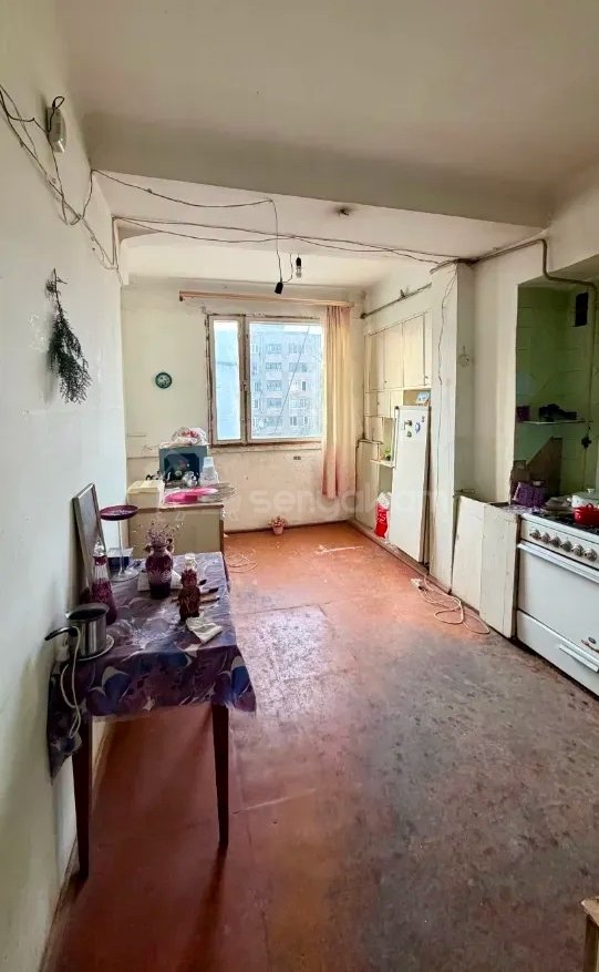 3 Սենյականոց Բնակարան, 73քմ, 6/10 հարկ, Նորմալ Վիճակում