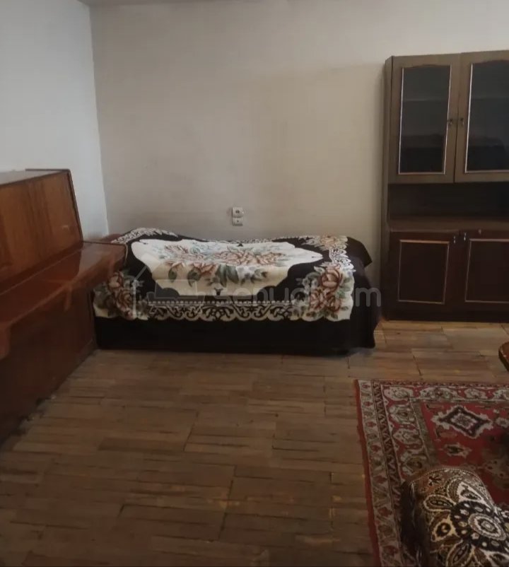 1 Սենյականոց Բնակարան, 45քմ, 9/9 հարկ, Նորմալ Վիճակում, Կահավորված, Արևկող