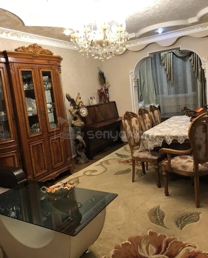 3 Սենյականոց Բնակարան, 80քմ, 2/9 հարկ, Նորմալ Վիճակում, Կահավորված