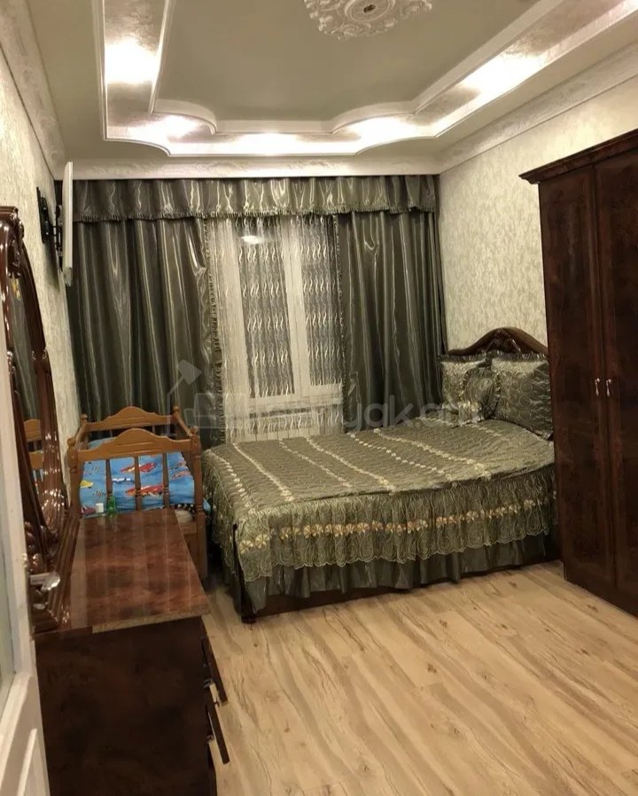 3 Սենյականոց Բնակարան, 80քմ, 2/9 հարկ, Նորմալ Վիճակում, Կահավորված