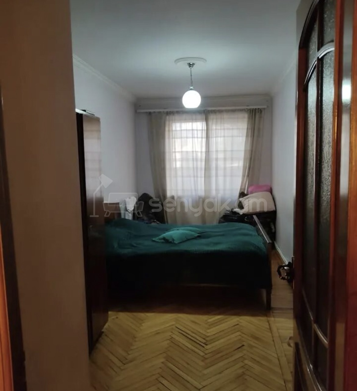 2 Սենյականոց Բնակարան Քարե Շենքում, 64քմ, 2/5 հարկ, Նորմալ Վիճակում, Կահավորված