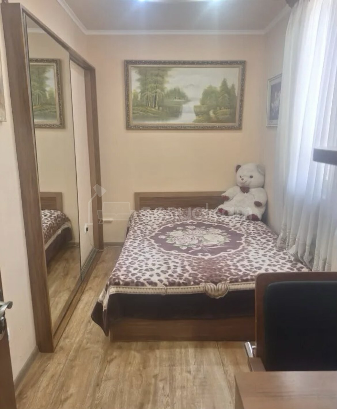 3 Սենյականոց Բնակարան Քարե Շենքում, 73քմ, 4/4 հարկ, Կապիտալ Վերանորոգված
