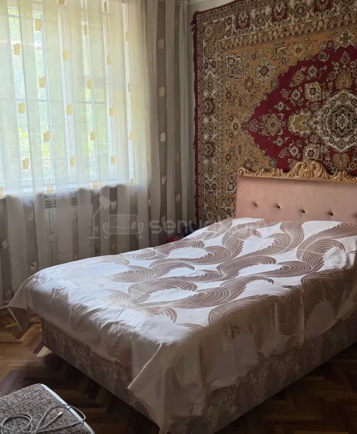 3 Սենյականոց Բնակարան Քարե Շենքում, 78քմ, 2/5 հարկ, Պետական Վիճակում