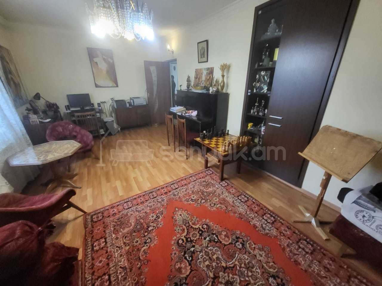 4 Սենյականոց Սեփական Տուն, 144քմ, Կոսմետիկ Վերանորոգված