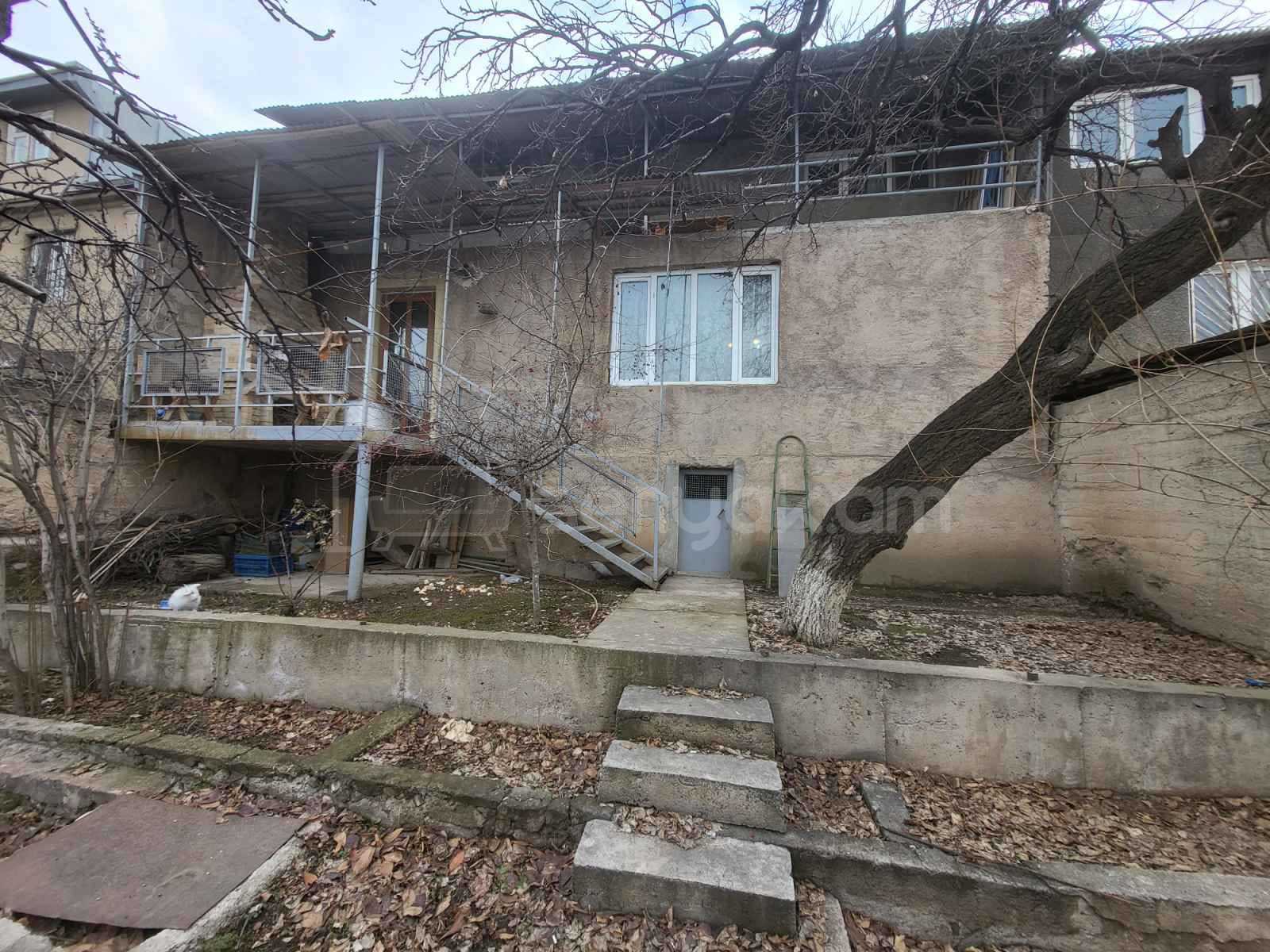 4 Սենյականոց Սեփական Տուն, 144քմ, Կոսմետիկ Վերանորոգված