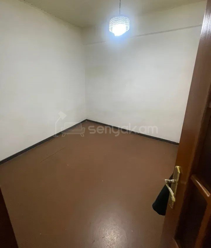 3 Սենյականոց Բնակարան, 80քմ, 2/2 հարկ, Կոսմետիկ Վերանորոգված