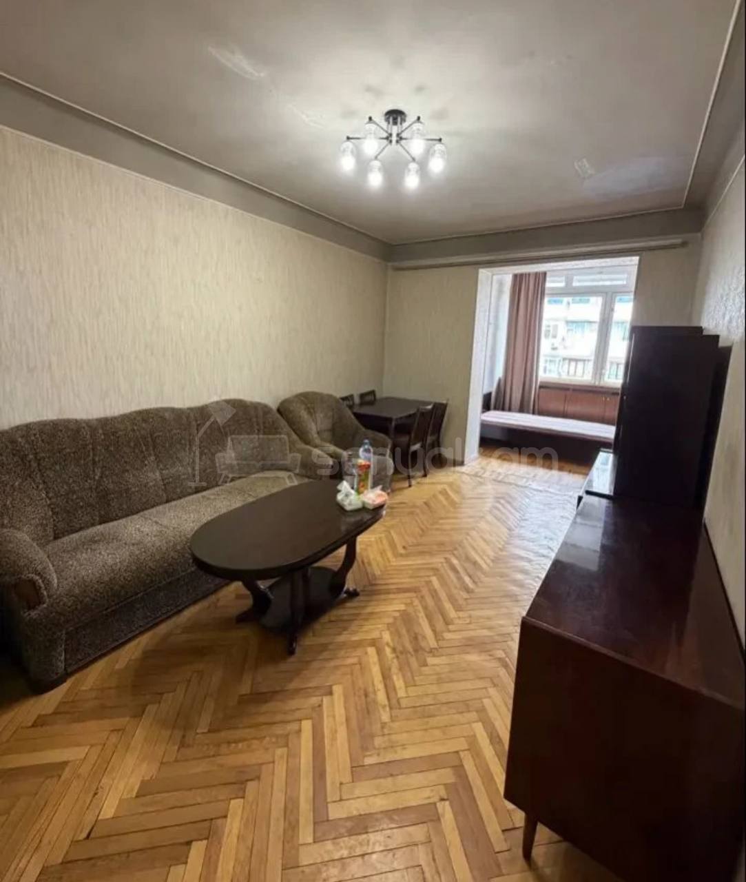 2 Սենյականոց Բնակարան Քարե Շենքում, 45քմ, 5/5 հարկ, Կապիտալ Վերանորոգված, Կահավորված