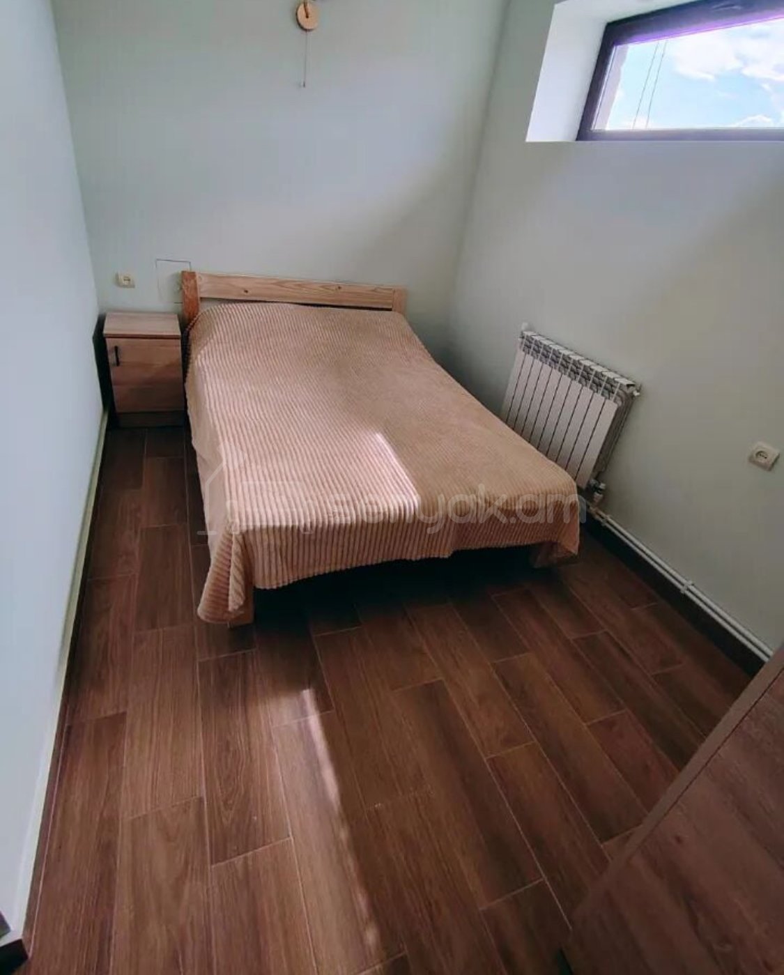 2 Սենյականոց Բնակարան Քարե Շենքում, 50քմ, 4/5 հարկ, Կապիտալ Վերանորոգված, Կահավորված, Արևկող