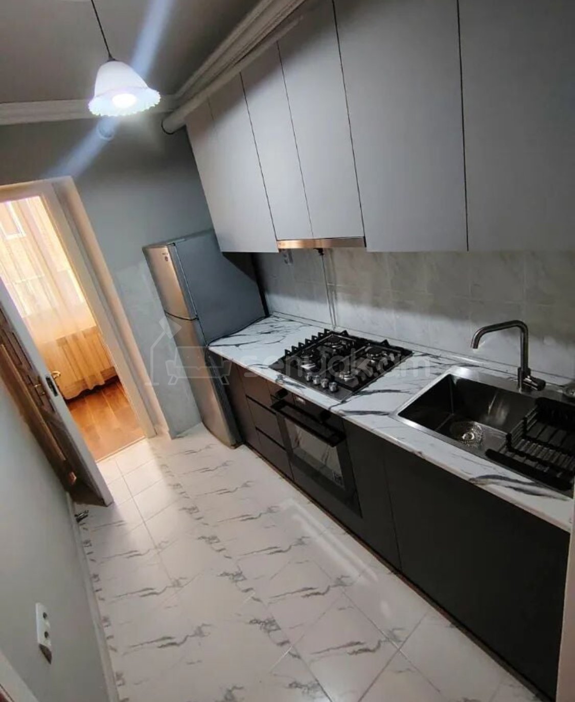 2 Սենյականոց Բնակարան Քարե Շենքում, 50քմ, 4/5 հարկ, Կապիտալ Վերանորոգված, Կահավորված, Արևկող