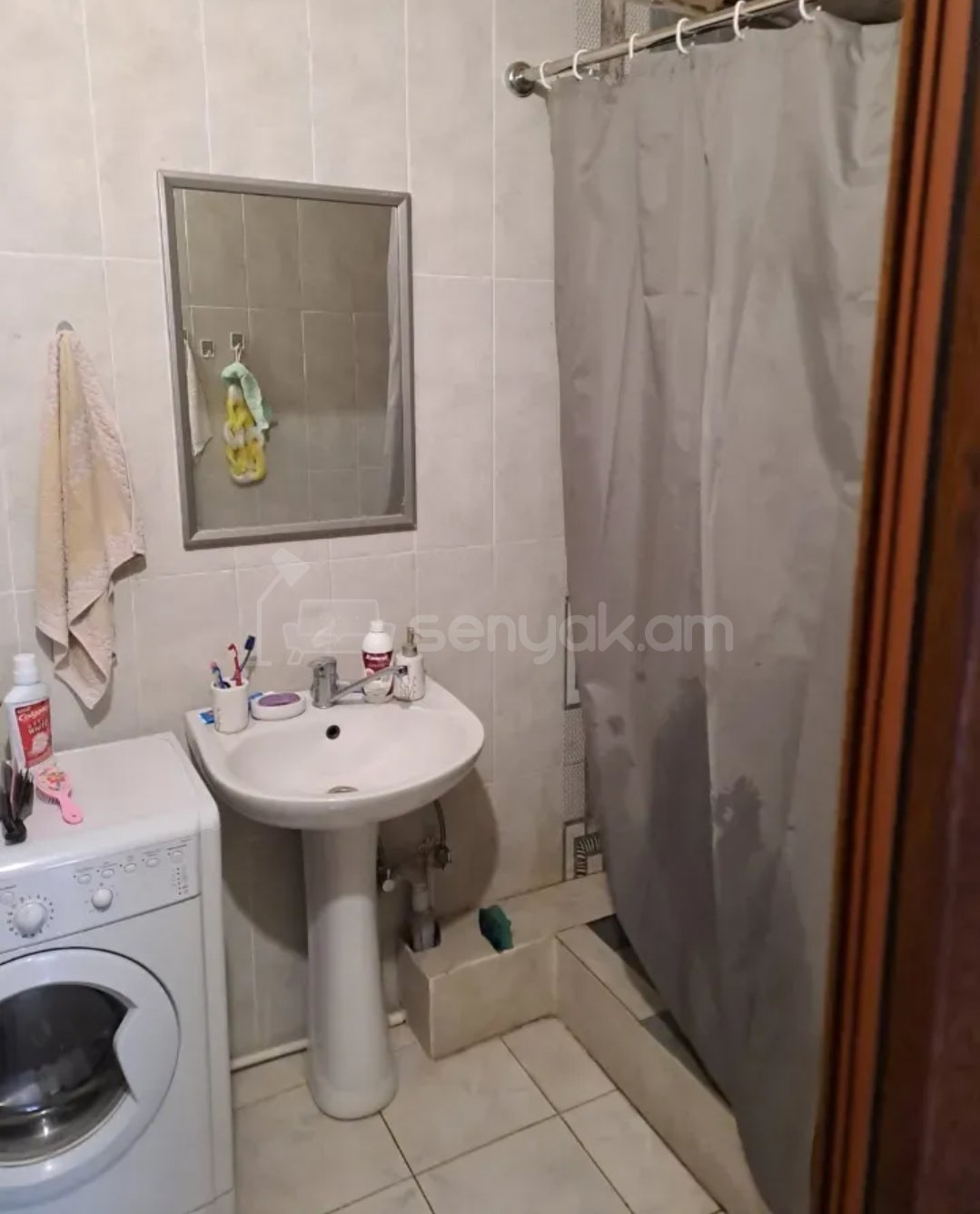 4 Սենյականոց Բնակարան, 84քմ, 13/14 հարկ, Նորմալ Վիճակում