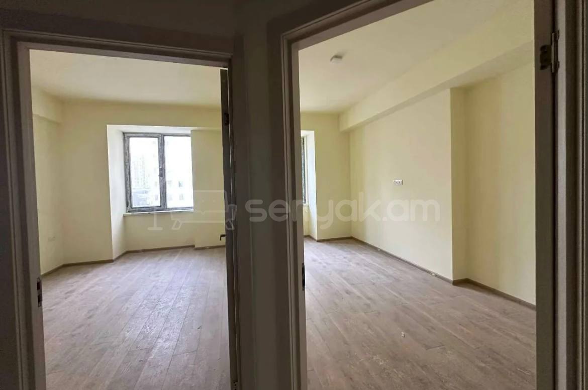 4 Սենյականոց Բնակարան, 112քմ, 3/12 հարկ, Կապիտալ Վերանորոգված