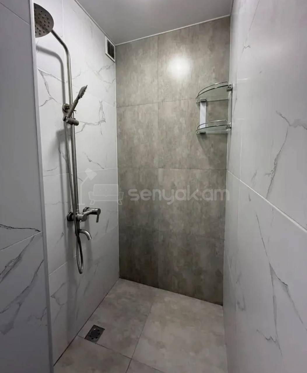 2 Սենյականոց Բնակարան, 40քմ, 8/9 հարկ, Կապիտալ Վերանորոգված, Կահավորված