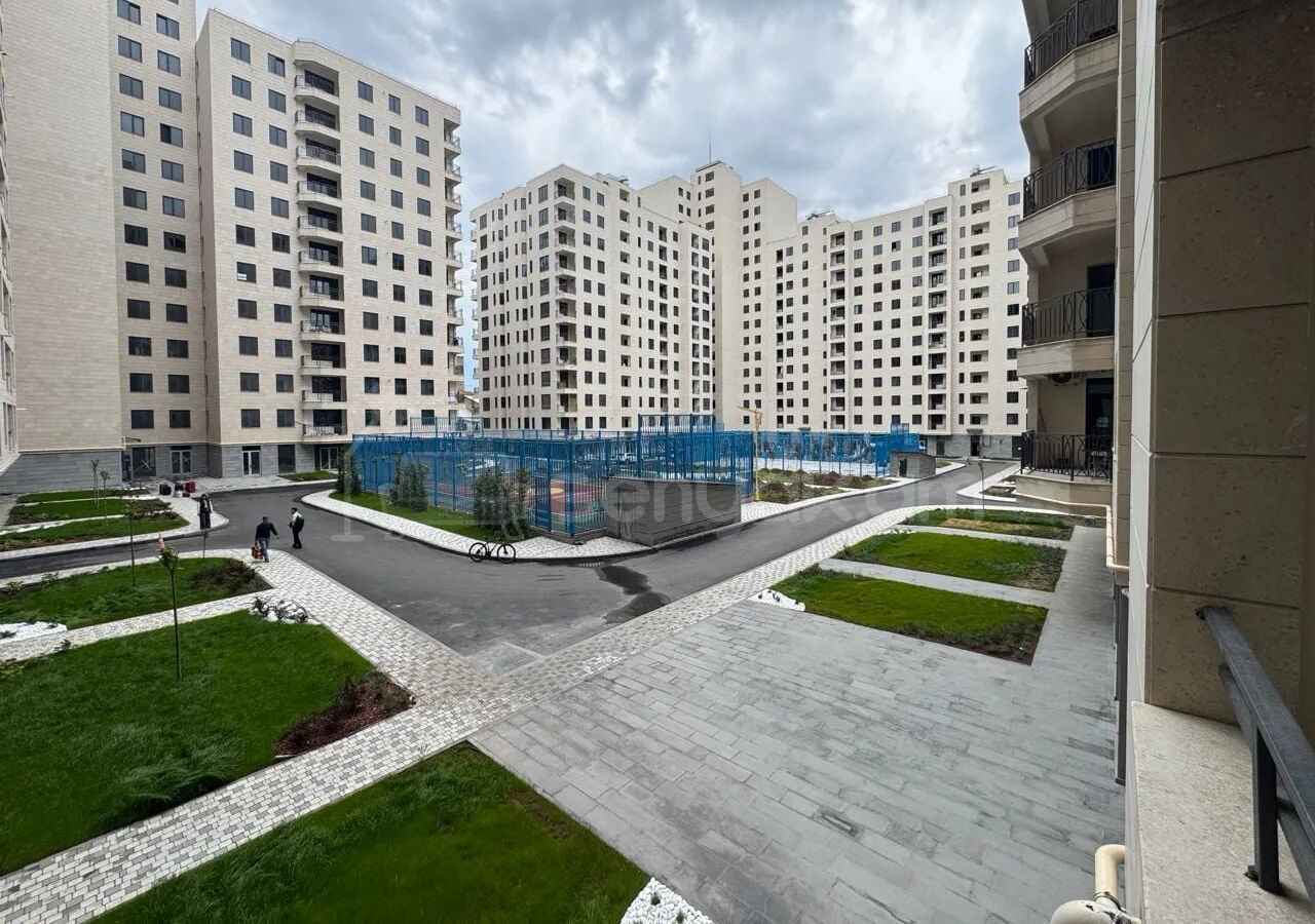 3 Սենյականոց Բնակարան Նորակառույցում, 90քմ, 2/16 հարկ, Կապիտալ Վերանորոգված, Կահավորված