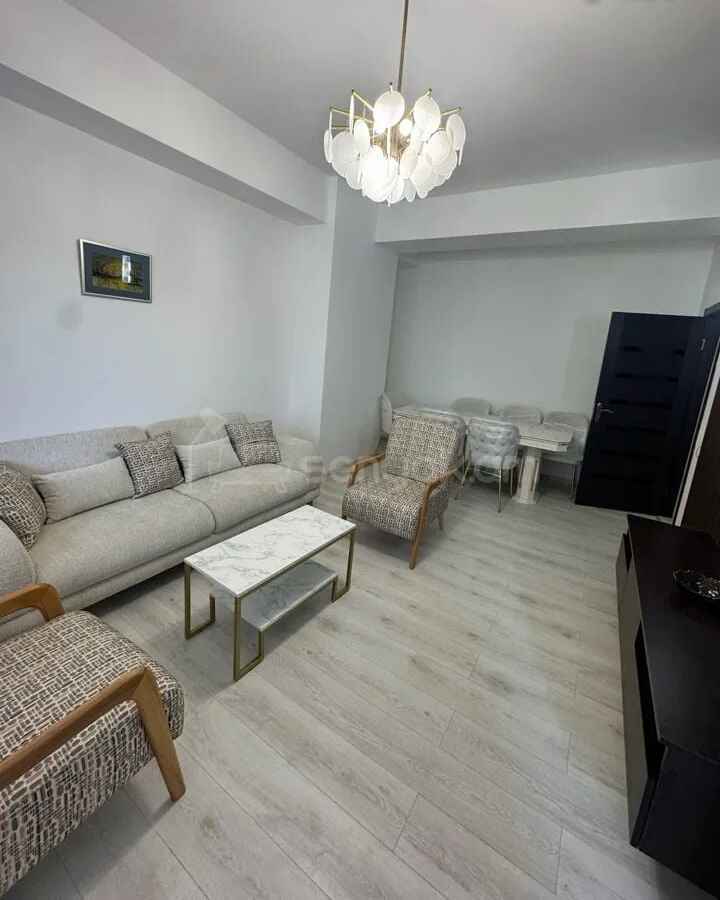 3 Սենյականոց Բնակարան Նորակառույցում, 90քմ, 2/16 հարկ, Կապիտալ Վերանորոգված, Կահավորված