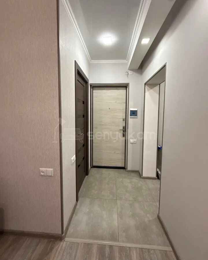 2 Սենյականոց Բնակարան, 40քմ, 8/9 հարկ, Կապիտալ Վերանորոգված, Կահավորված
