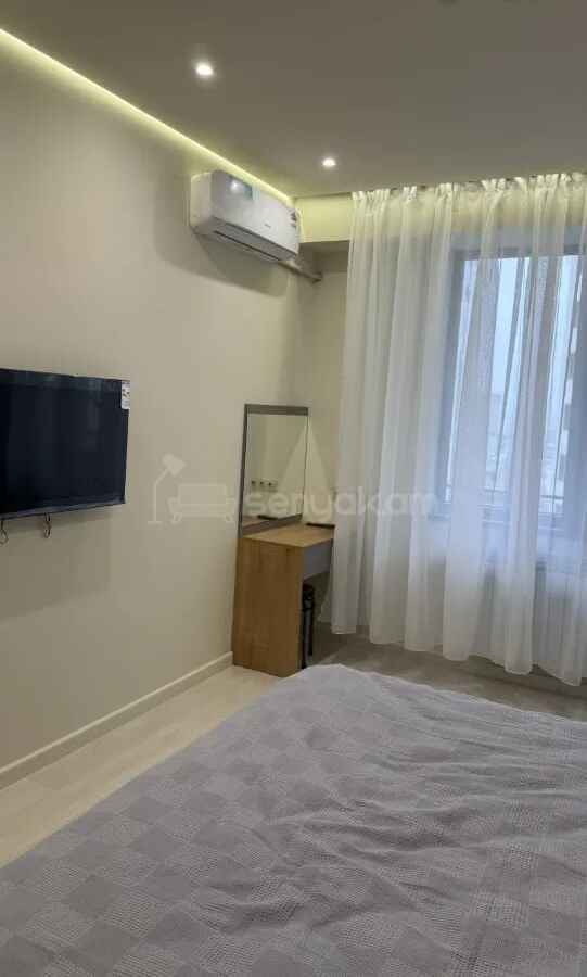 2 Սենյականոց Բնակարան Նորակառույցում, 70քմ, 7/14 հարկ, Դիզայներական Վերանորոգված, Կահավորված