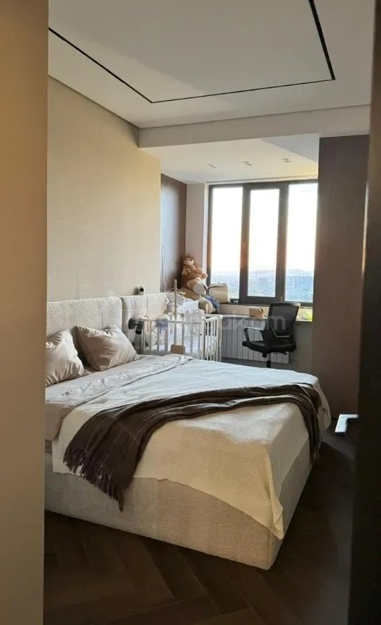 1 Սենյականոց Բնակարան Նորակառույցում, 67քմ, 13/16 հարկ, Կապիտալ Վերանորոգված