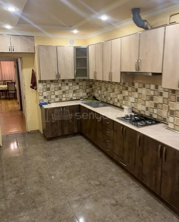 3 Սենյականոց Բնակարան, 69քմ, 1/10 հարկ, Նորմալ Վիճակում