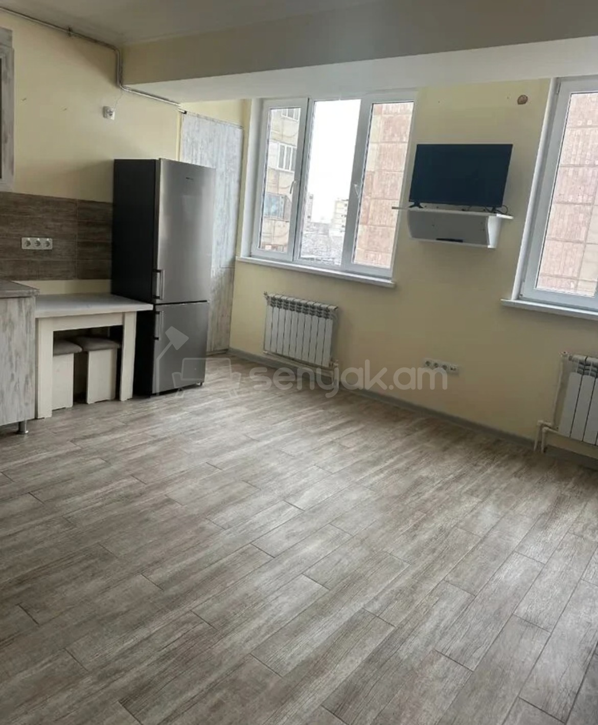 2 Սենյականոց Բնակարան, 43քմ, 4/9 հարկ, Կապիտալ Վերանորոգված, Կահավորված