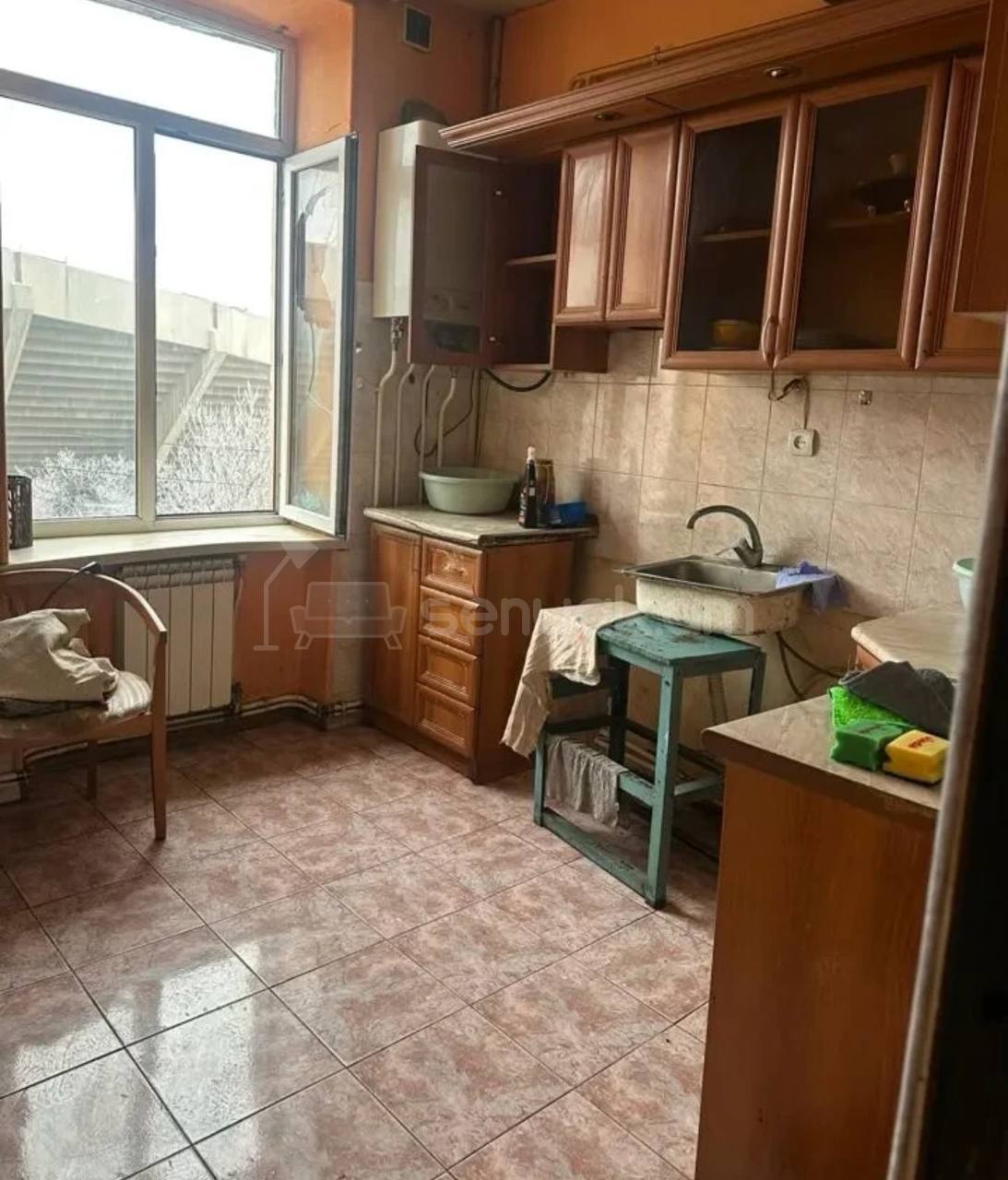 2 Սենյականոց Բնակարան Քարե Շենքում, 70քմ, 1/4 հարկ, Կոսմետիկ Վերանորոգված, Կահավորված