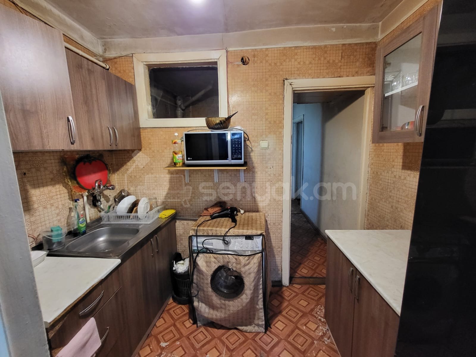 2 Սենյականոց Բնակարան Քարե Շենքում, 55քմ, 4/5 հարկ, Նորմալ Վիճակում