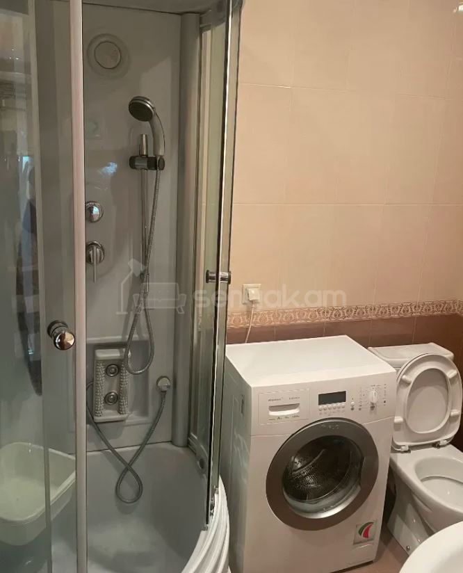 3 Սենյականոց Բնակարան, 90քմ, 11/20 հարկ, Կապիտալ Վերանորոգված, Կահավորված