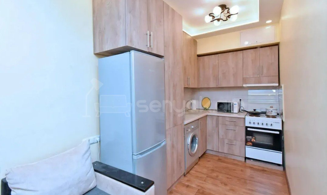 2 Սենյականոց Բնակարան, 40քմ, 2/8 հարկ, Կապիտալ Վերանորոգված, Կահավորված