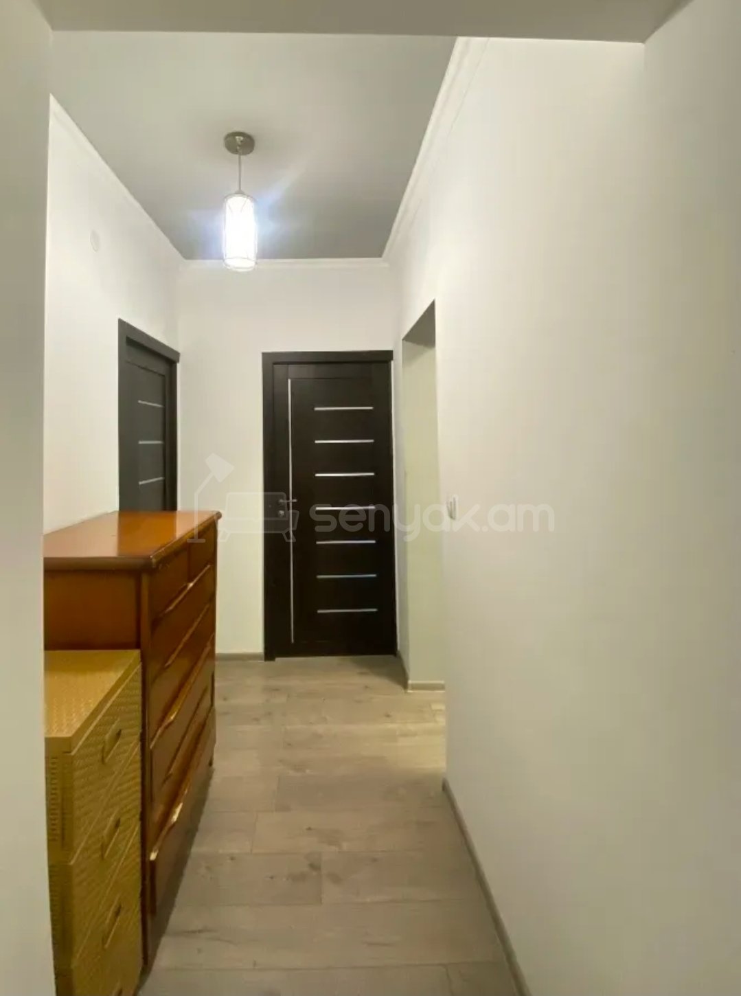 3 Սենյականոց Բնակարան, 84քմ, 2/9 հարկ, Կապիտալ Վերանորոգված