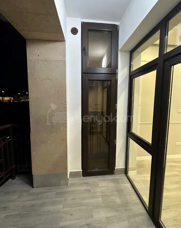 3 Սենյականոց Բնակարան Նորակառույցում, 65քմ, 3/15 հարկ, Կապիտալ Վերանորոգված
