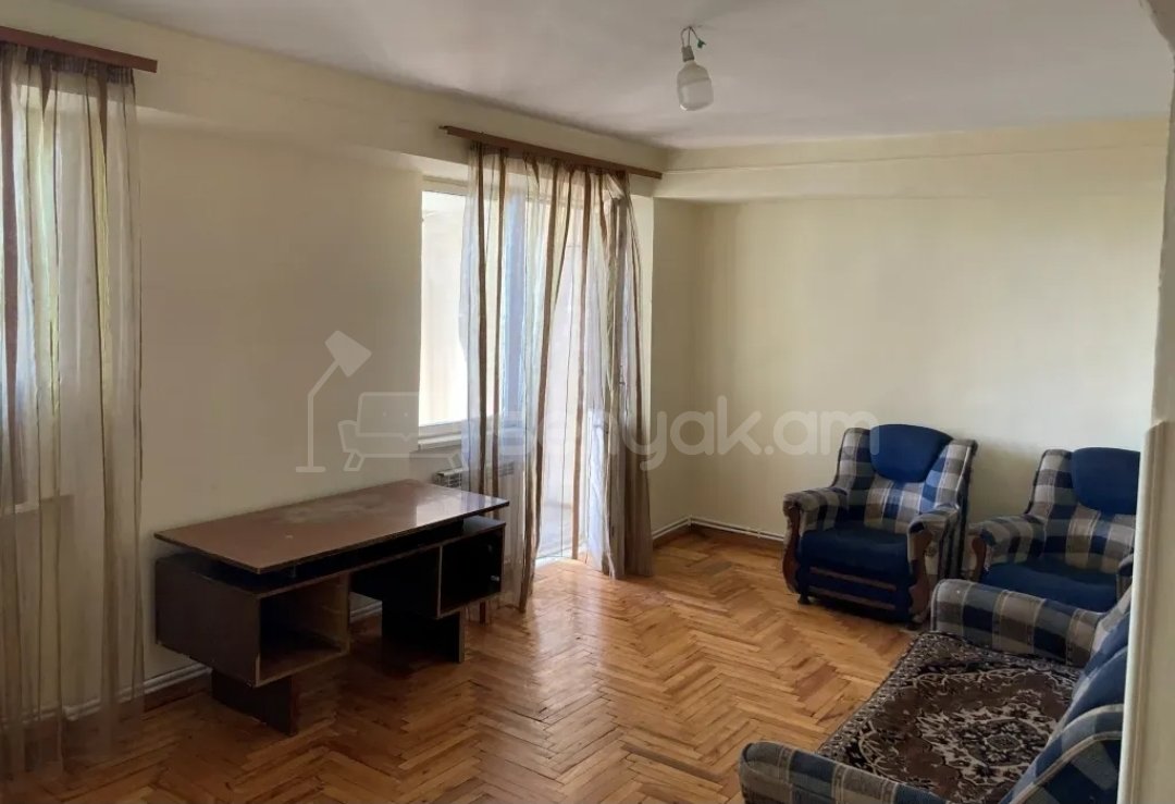 3 Սենյականոց Բնակարան, 102քմ, 9/12 հարկ, Նորմալ Վիճակում, Կահավորված, Արևկող