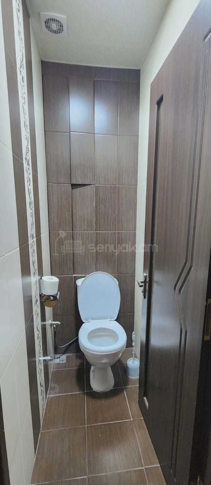 2 Սենյականոց Բնակարան, 71քմ, 2/9 հարկ, Կապիտալ Վերանորոգված