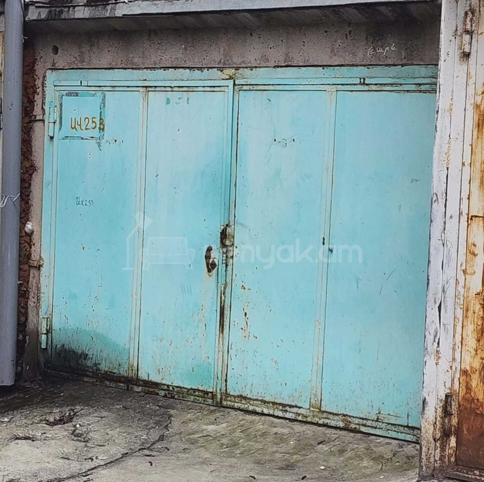 2 Սենյականոց Բնակարան, 71քմ, 2/9 հարկ, Կապիտալ Վերանորոգված