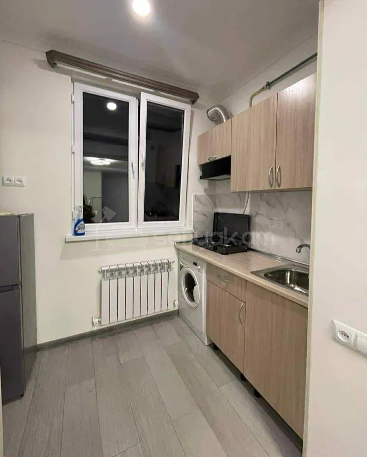 2 Սենյականոց Բնակարան, 40քմ, 5/9 հարկ, Նորմալ Վիճակում, Կահավորված