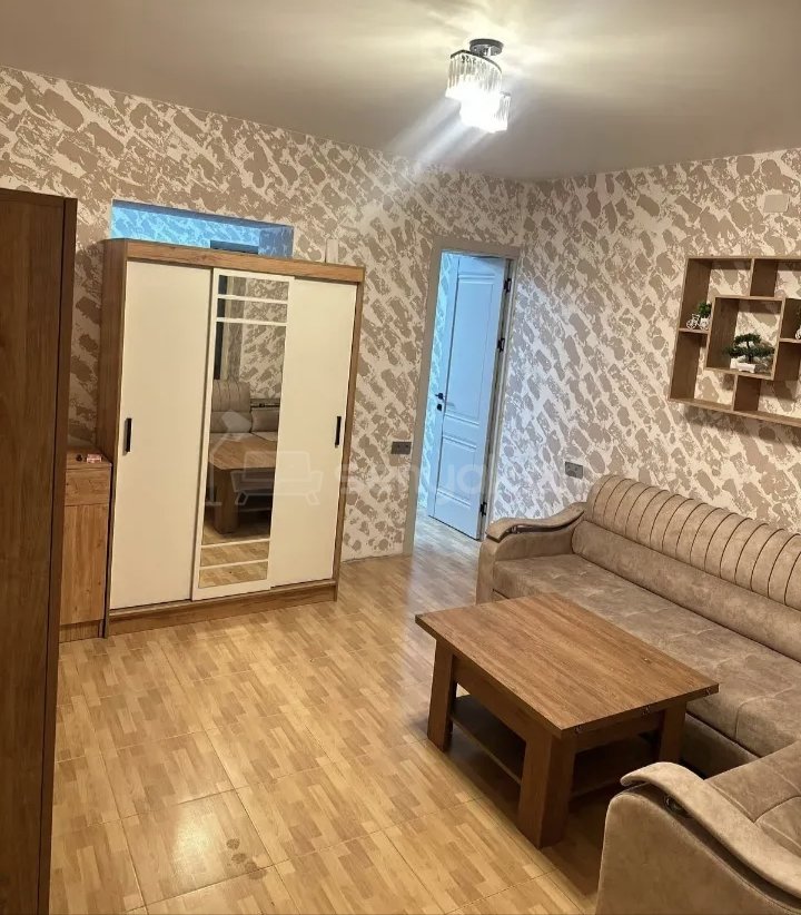1 Սենյականոց Բնակարան Քարե Շենքում, 48քմ, 1/1 հարկ, Կապիտալ Վերանորոգված, Կահավորված
