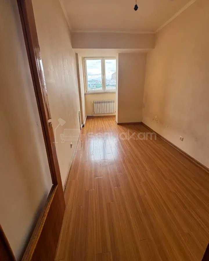 2 Սենյականոց Բնակարան, 65քմ, 4/9 հարկ, Նորմալ Վիճակում