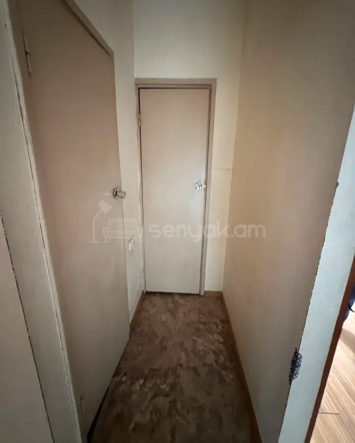 2 Սենյականոց Բնակարան, 65քմ, 4/9 հարկ, Նորմալ Վիճակում