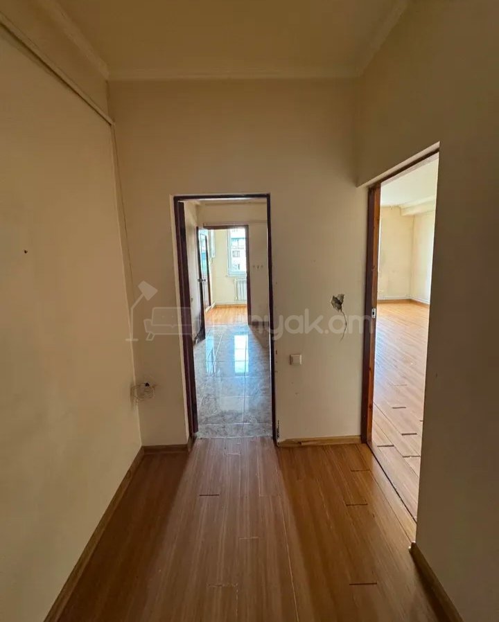 2 Սենյականոց Բնակարան, 65քմ, 4/9 հարկ, Նորմալ Վիճակում