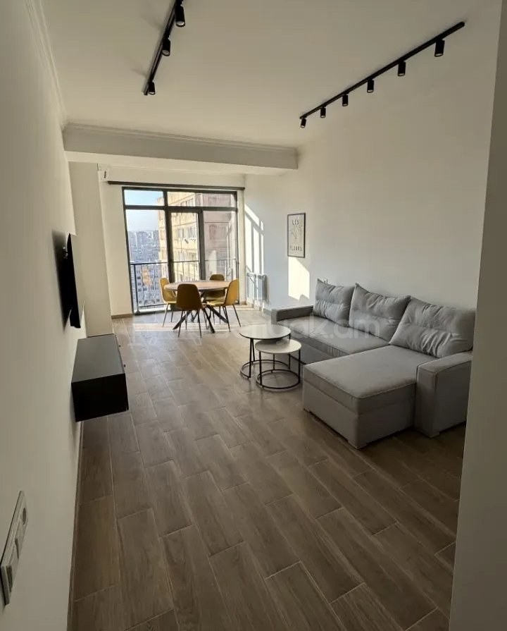 2 Սենյականոց Բնակարան Նորակառույցում, 55քմ, 11/16 հարկ, Կապիտալ Վերանորոգված, Կահավորված, Արևկող