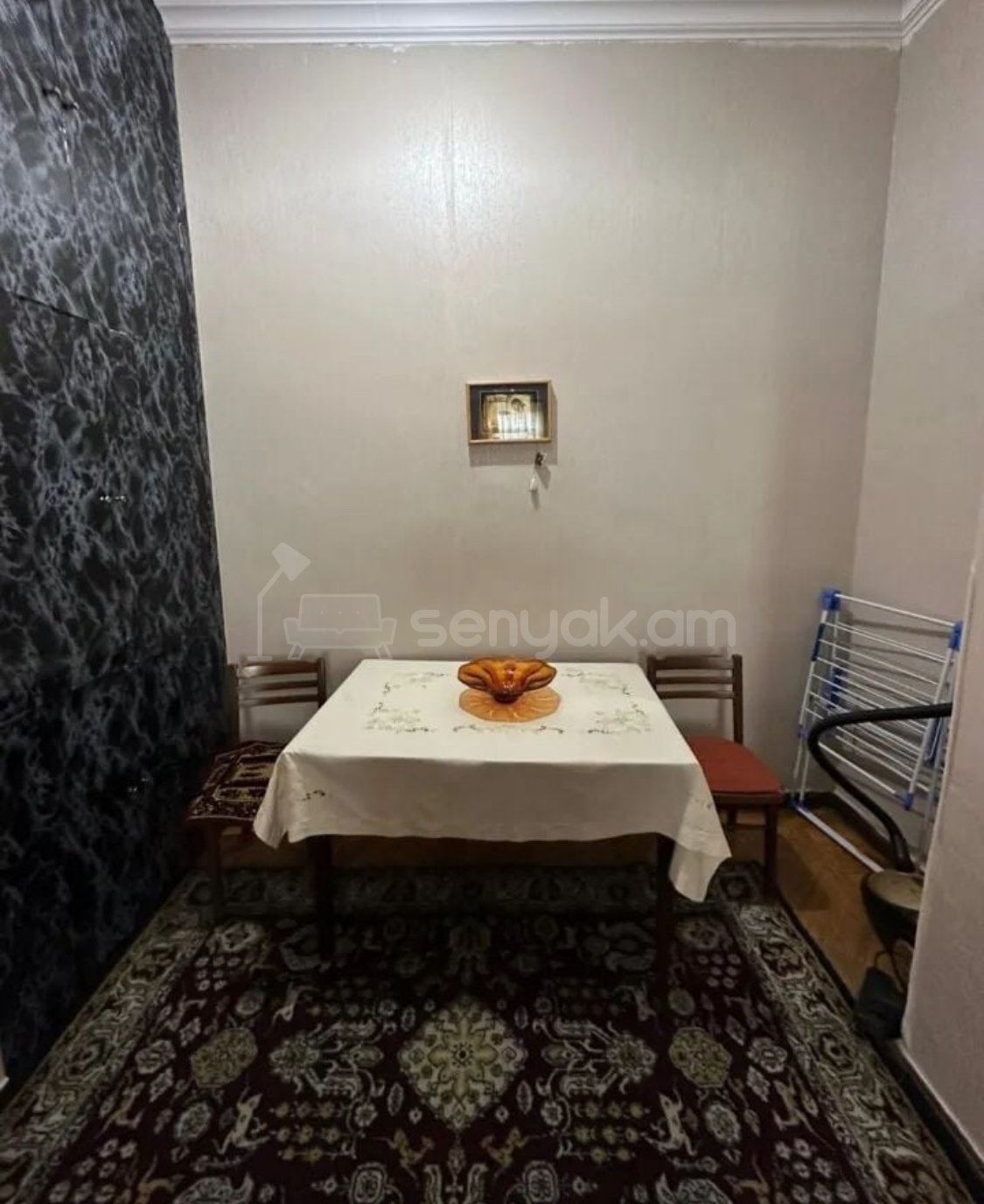 2 Սենյականոց Բնակարան Քարե Շենքում, 53քմ, 3/4 հարկ, Նորմալ Վիճակում, Կահավորված
