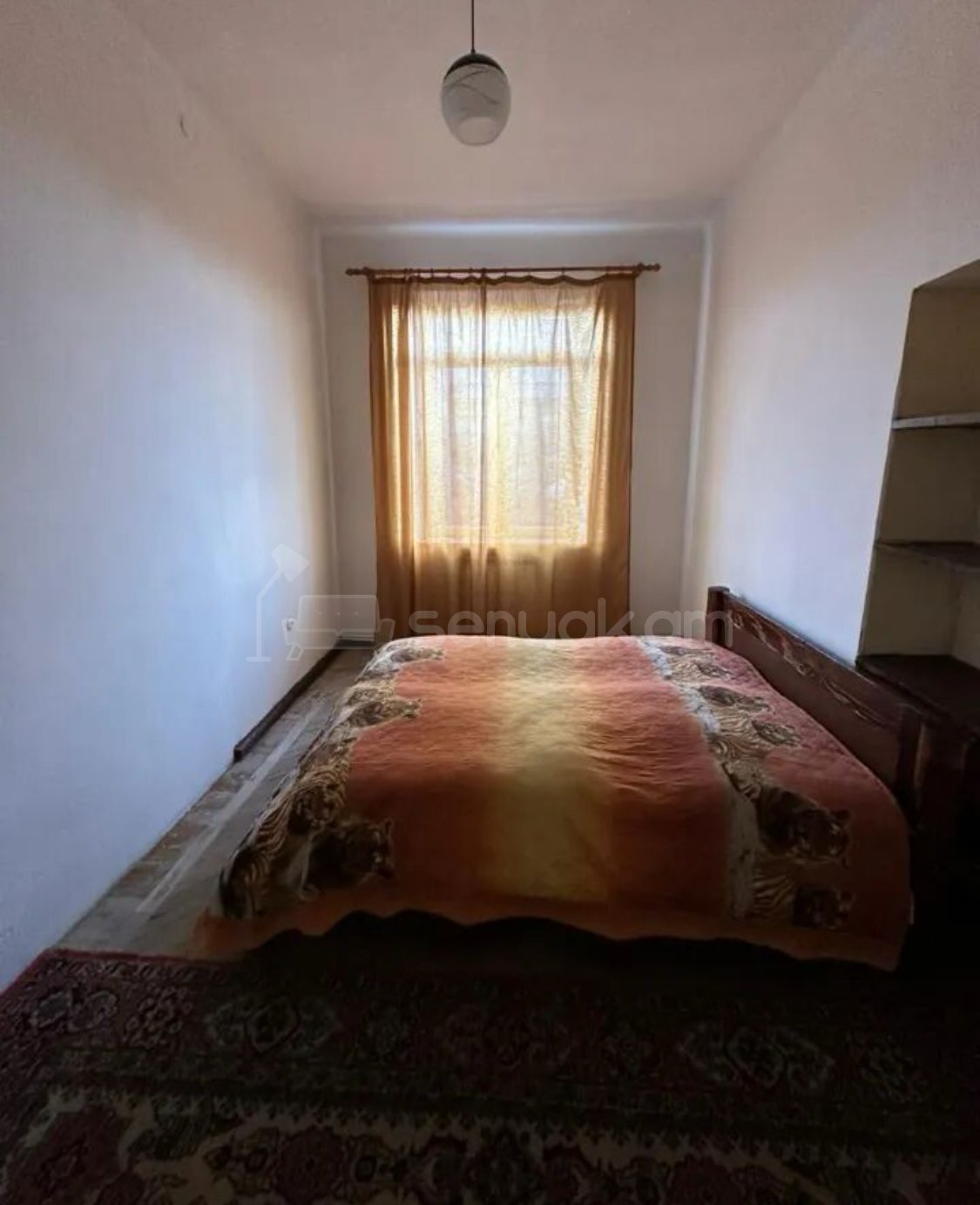 2 Սենյականոց Բնակարան Քարե Շենքում, 53քմ, 3/4 հարկ, Նորմալ Վիճակում, Կահավորված