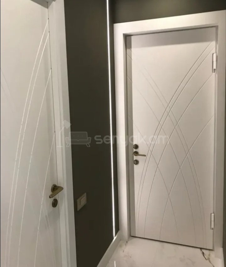 1 Սենյականոց Բնակարան Քարե Շենքում, 35քմ, 4/5 հարկ, Դիզայներական Վերանորոգված
