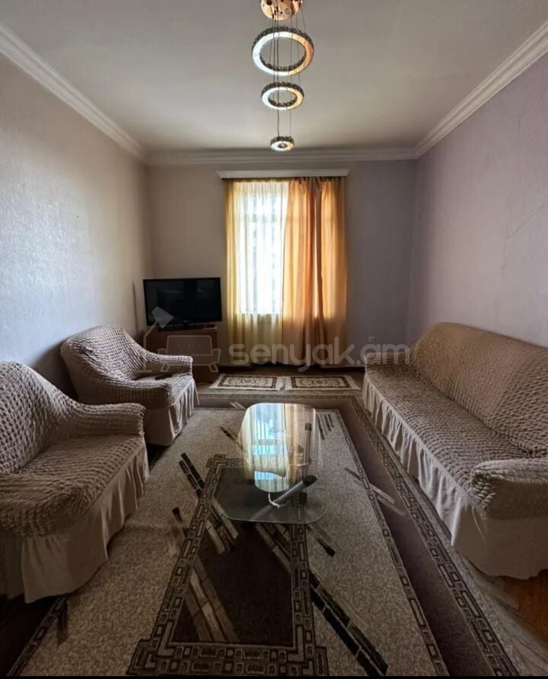2 Սենյականոց Բնակարան Քարե Շենքում, 53քմ, 3/4 հարկ, Նորմալ Վիճակում, Կահավորված