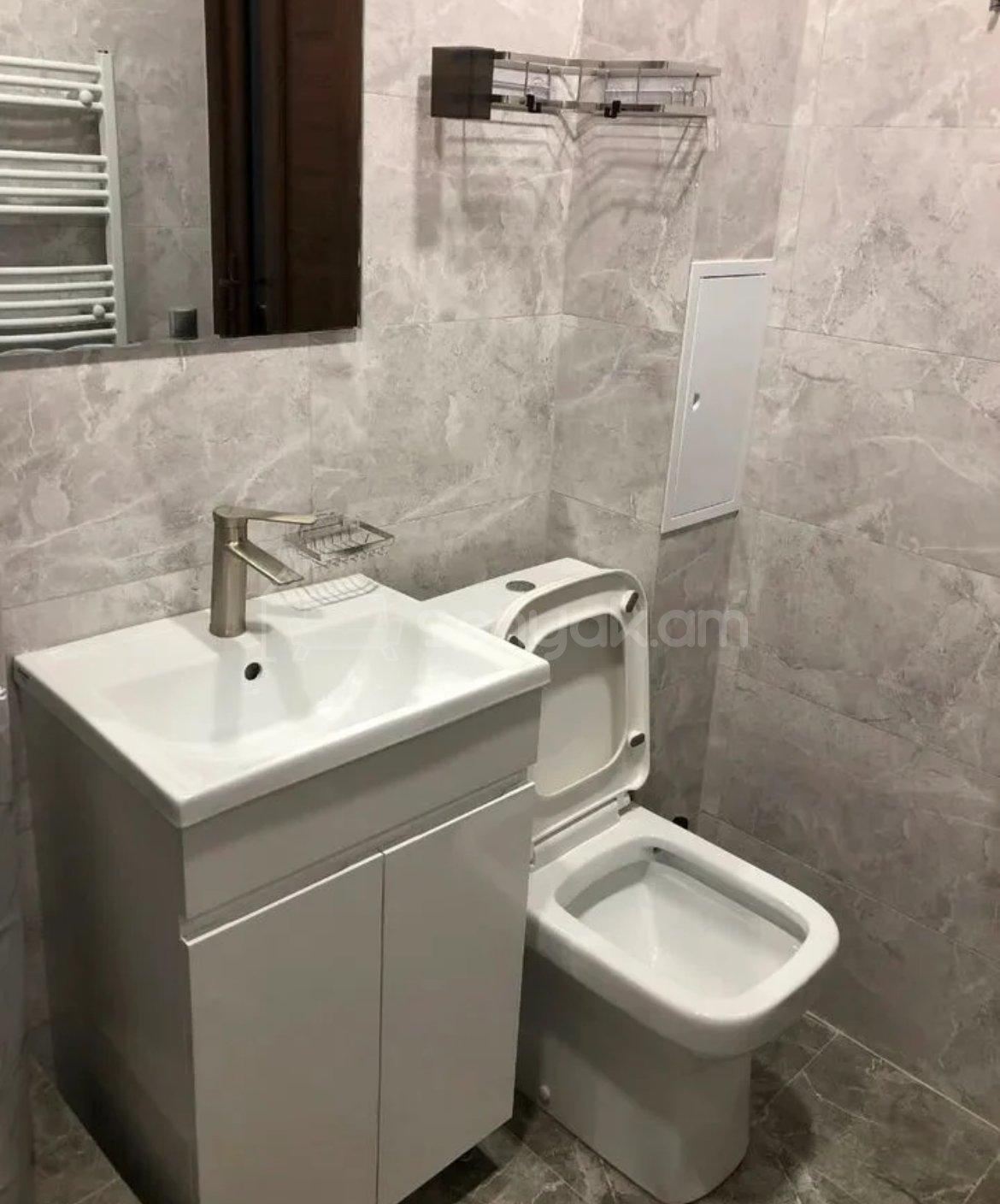 2 Սենյականոց Բնակարան, 45քմ, 8/9 հարկ, Կապիտալ Վերանորոգված, Կահավորված