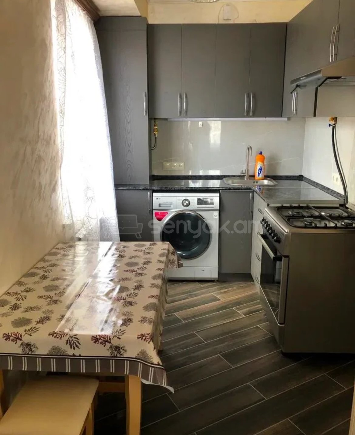 2 Սենյականոց Բնակարան, 45քմ, 8/9 հարկ, Կապիտալ Վերանորոգված, Կահավորված