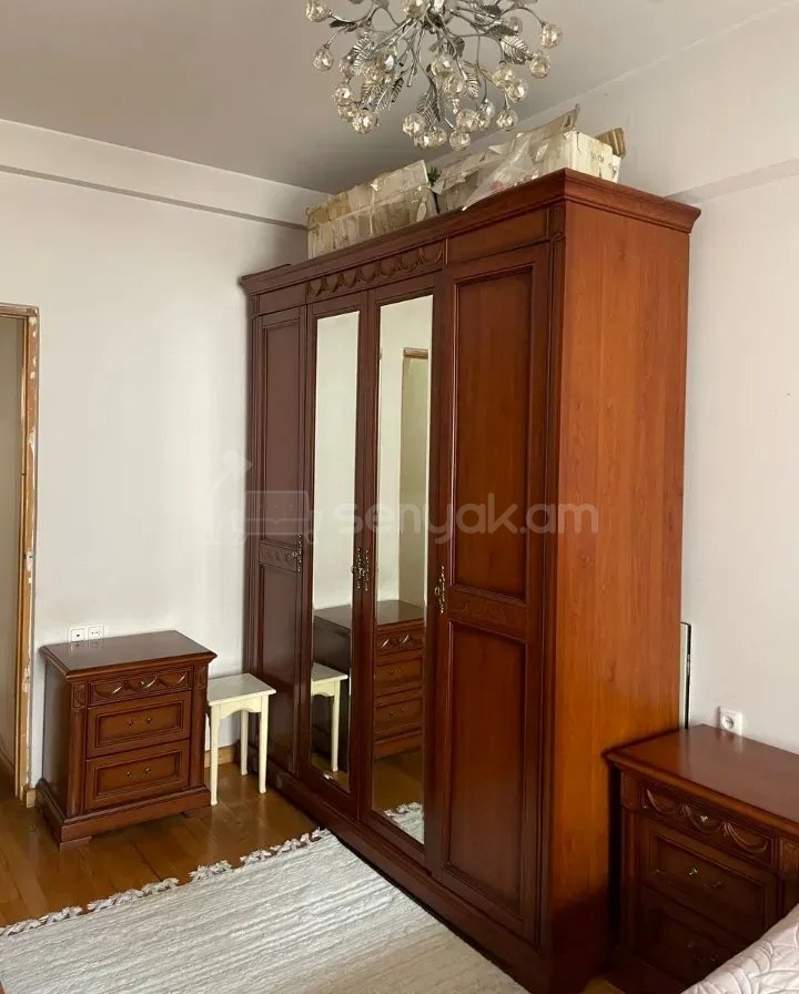 3 Սենյականոց Բնակարան, 70քմ, 3/9 հարկ, Նորմալ Վիճակում