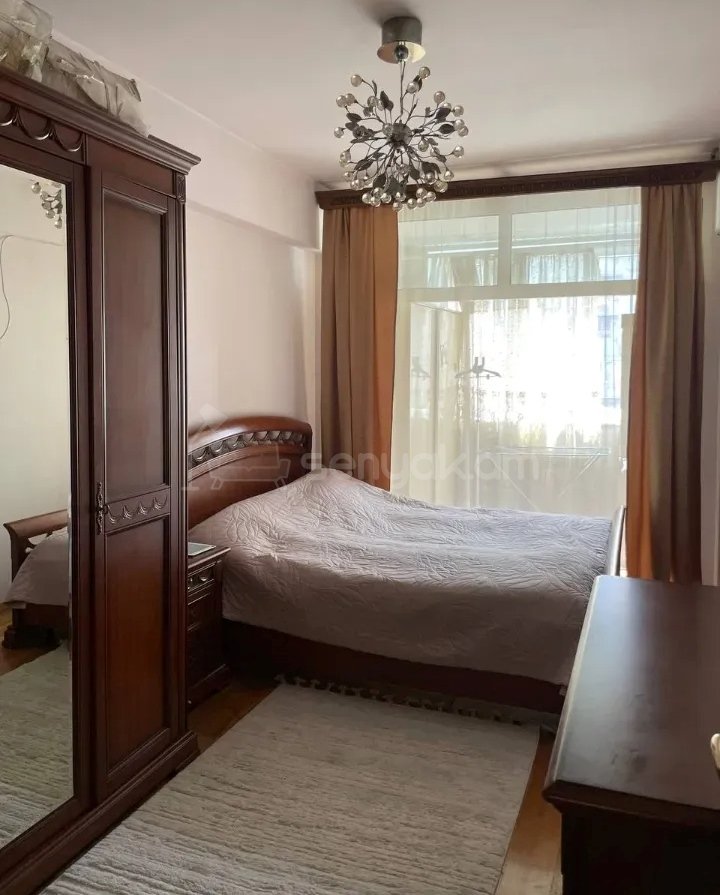 3 Սենյականոց Բնակարան, 70քմ, 3/9 հարկ, Նորմալ Վիճակում