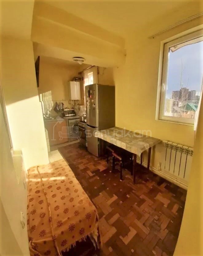 3 Սենյականոց Բնակարան, 70քմ, 5/16 հարկ, Պետական Վիճակում