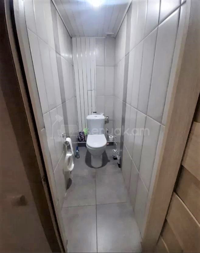 3 Սենյականոց Բնակարան, 70քմ, 5/16 հարկ, Պետական Վիճակում