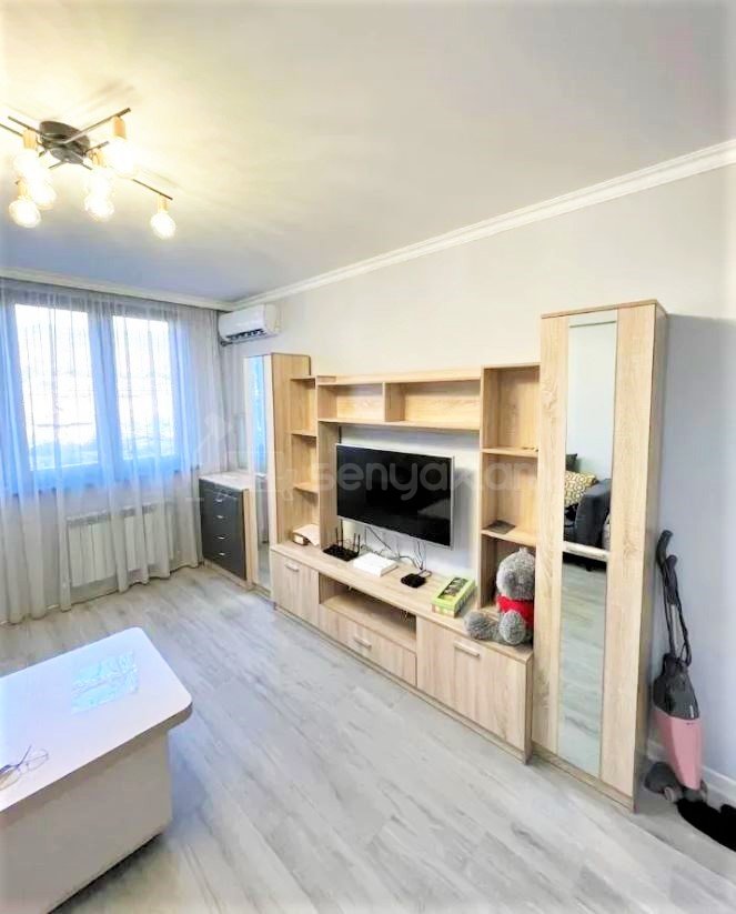 2 Սենյականոց Բնակարան, 50քմ, 6/10 հարկ, Կապիտալ Վերանորոգված, Կահավորված