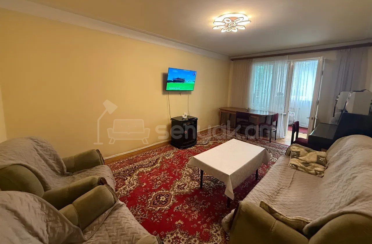 3 Սենյականոց Բնակարան, 80քմ, 2/9 հարկ, Նորմալ Վիճակում